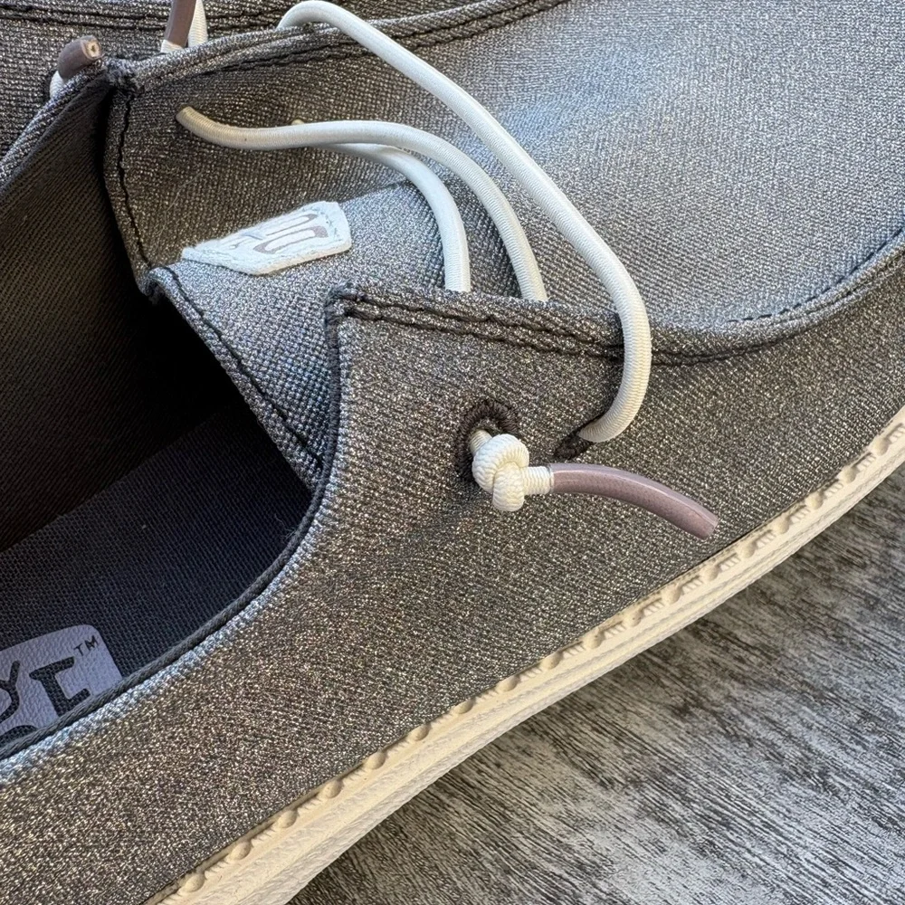 Hey Dude! NWOT Glitter Women’s Wendy Metallic Casual Shoe in Charcoal Size 10 - Picture 6 of 11